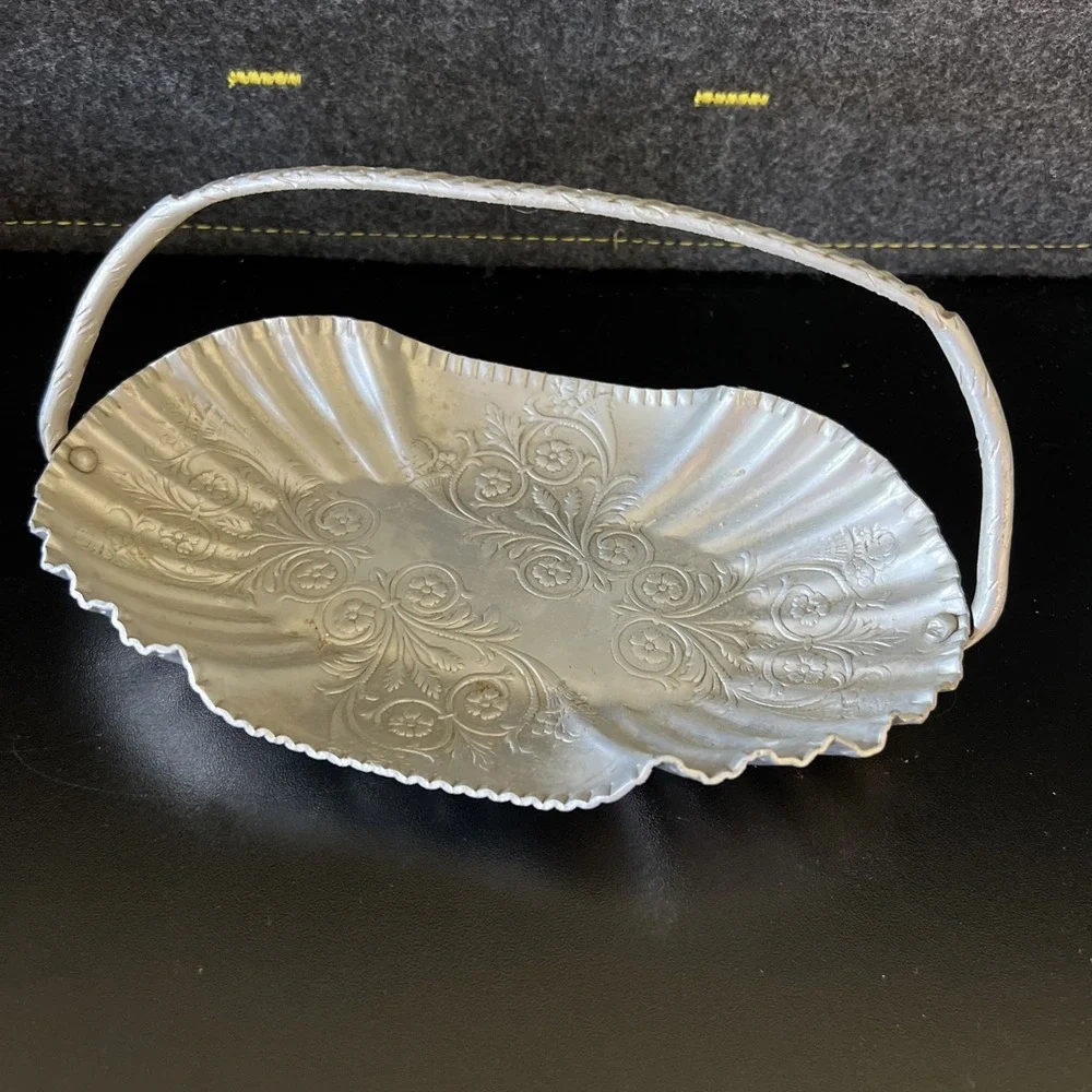 Vintage Aluminum Candy Dish/Basket with‎ Handle and Floral Motif